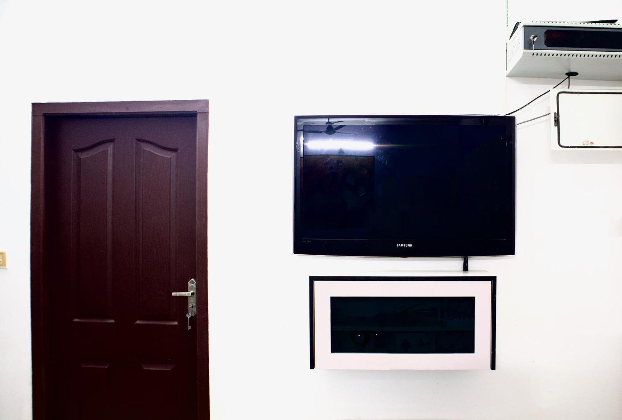 Ambili Riverfront Villa With Party Hall Irimbranallur المظهر الخارجي الصورة